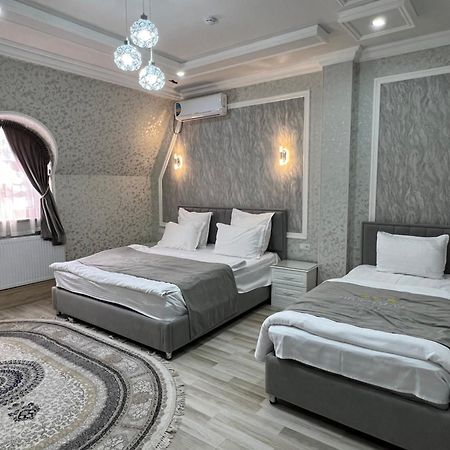 Hotel Diplomat Premium Samarkand Exterior foto