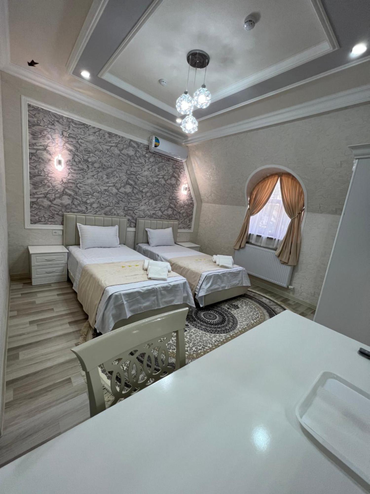 Hotel Diplomat Premium Samarkand Exterior foto